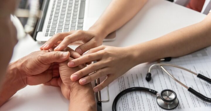 zaproszenie-na-mammografi---auto-3874